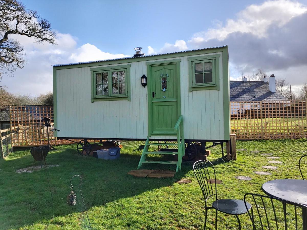 The Old Mill Shepherds Hut Okehampton Exteriör bild