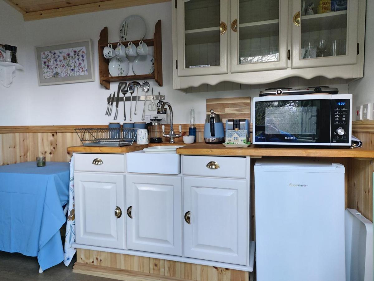 The Old Mill Shepherds Hut Okehampton Exteriör bild