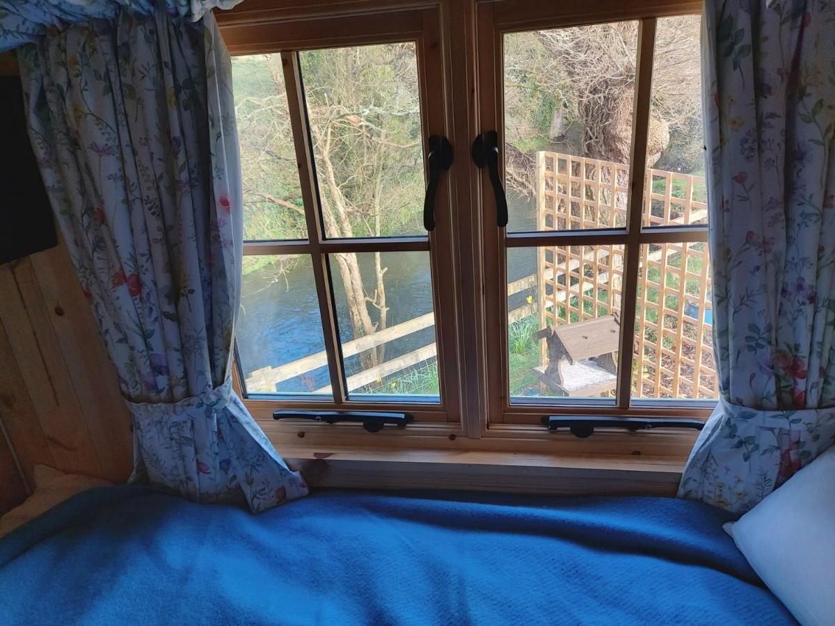The Old Mill Shepherds Hut Okehampton Exteriör bild