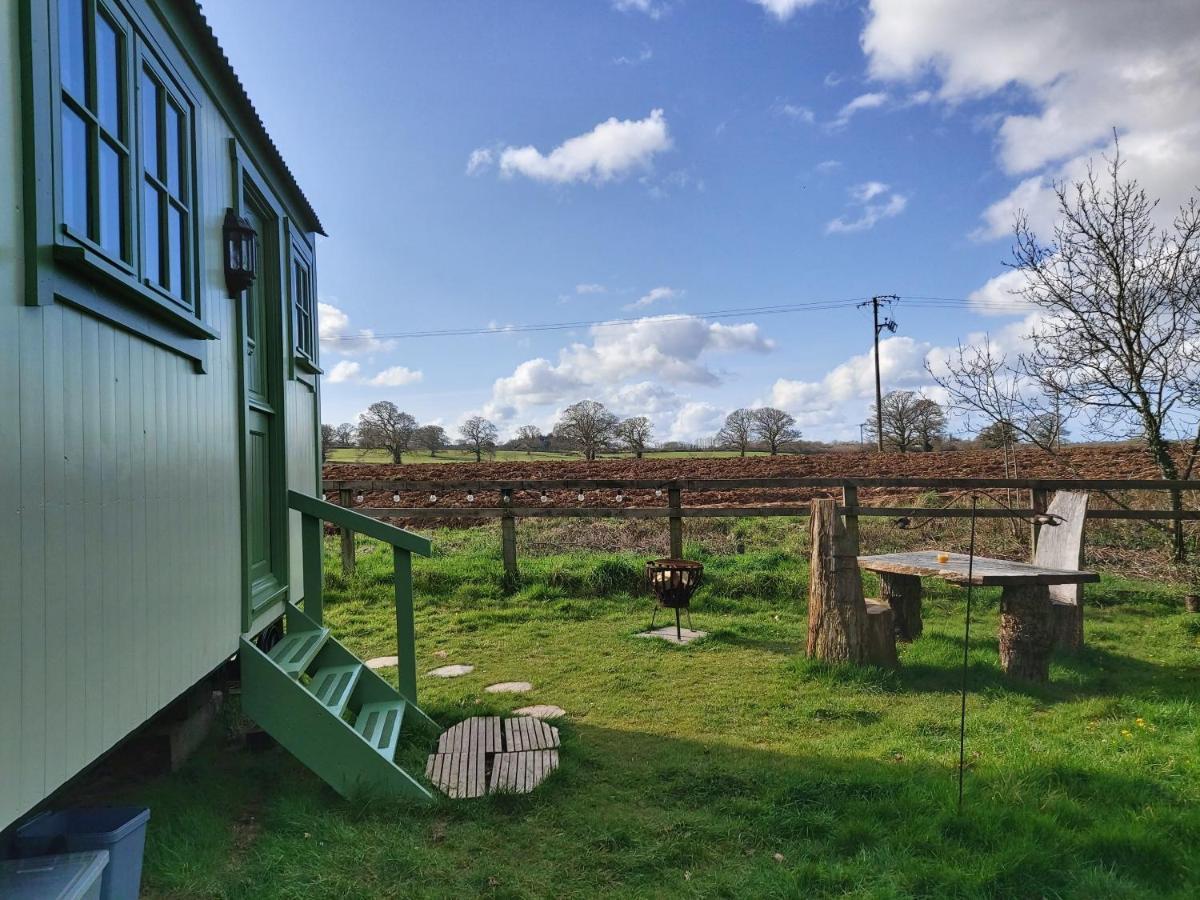 The Old Mill Shepherds Hut Okehampton Exteriör bild
