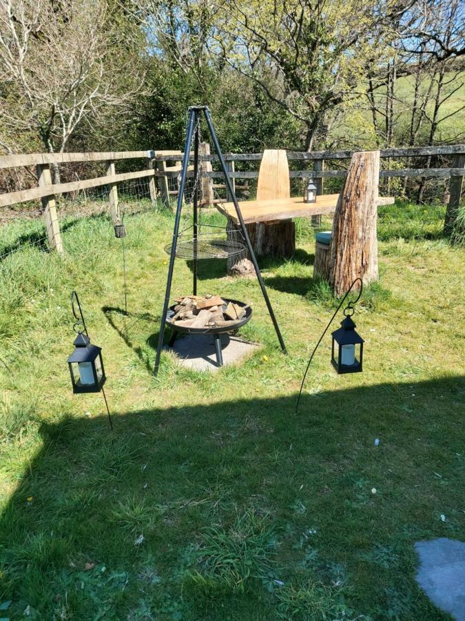 The Old Mill Shepherds Hut Okehampton Exteriör bild